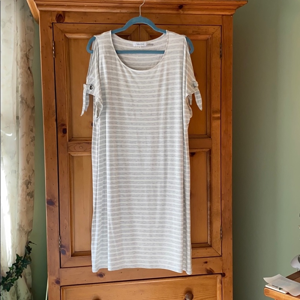 Calvin Klein cold-shoulder dress, size L